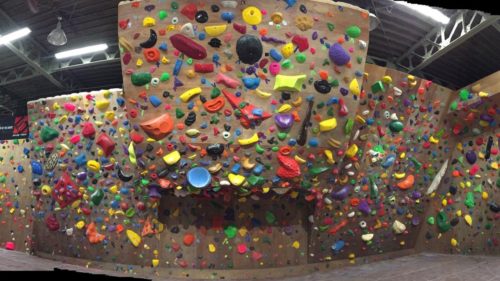 東京都のクライミング施設「クライミングジム NICO（ニコ）」